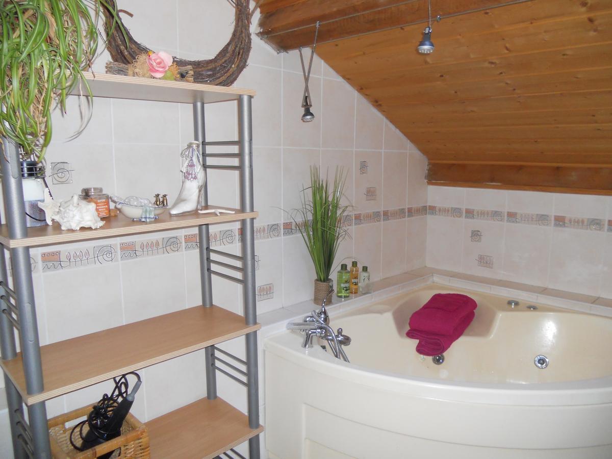 Les Hirondelles Chambres D'Hotesセル エクステリア 写真