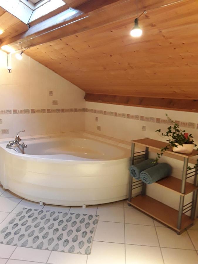 Les Hirondelles Chambres D'Hotesセル エクステリア 写真